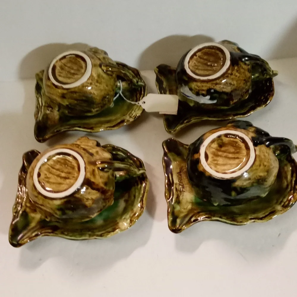 Vtge 8-Pc. Japan Shell Cups & Saucers 50s Porcelain Drip Glaze FLORIDA Engraved